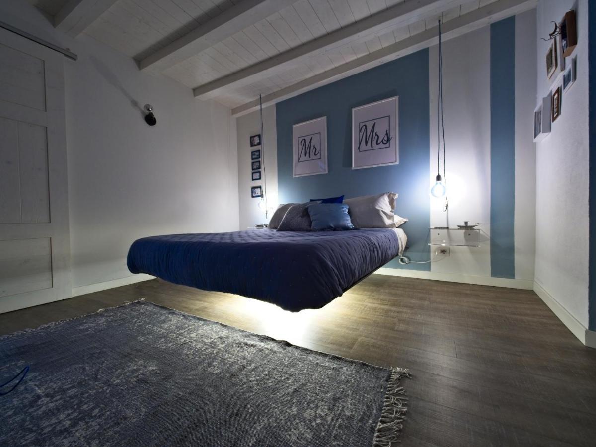 Light Blue Lake Aria Argegno Exterior foto
